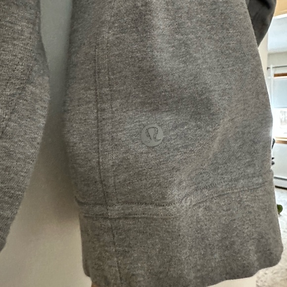 lululemon terry crew neck sweatshirt - Picture 3 of 3